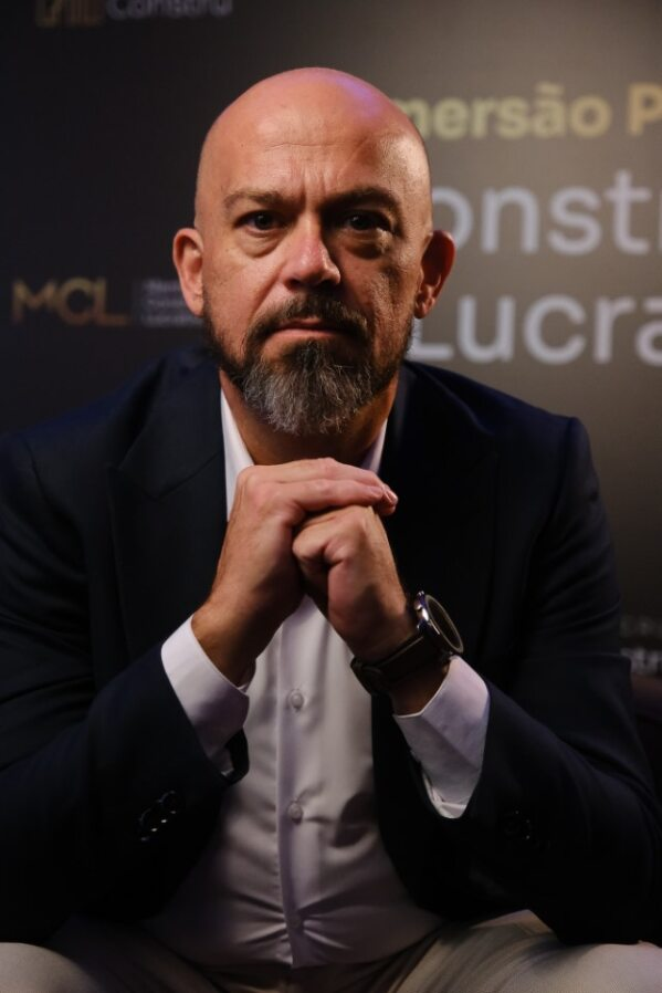 Tarcísio Carvalho